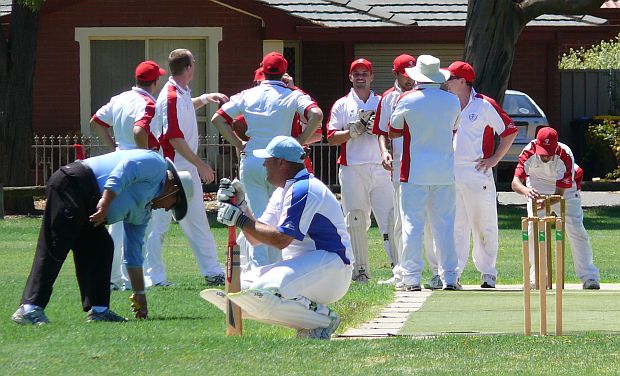Hillys 1st wicket vs ASCA 140210.jpg