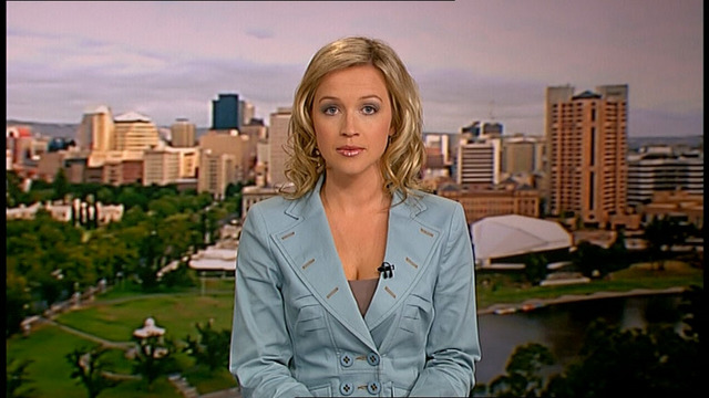 sarahcumming5kz0.jpg