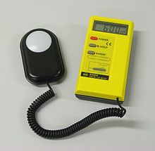 220px-Lux_meter.jpg