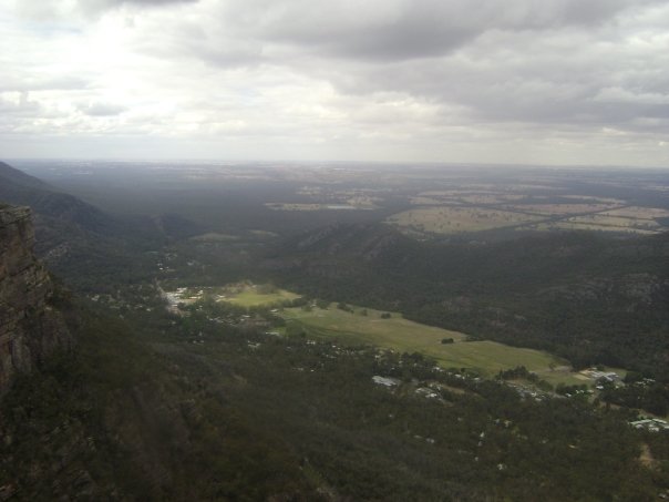 hallsgap.jpg