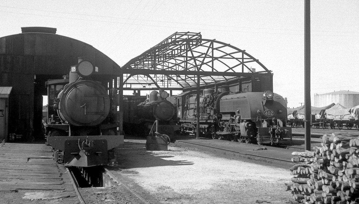 trains.jpg