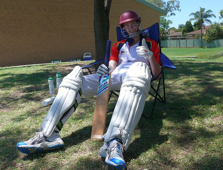 Pidge ready to bat vs Qld, Day Five.jpg