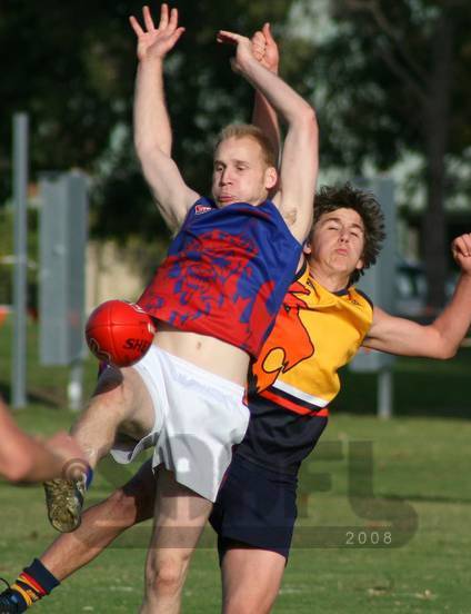 footy pic1.jpg