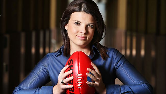 333426-kelli-underwood.jpg