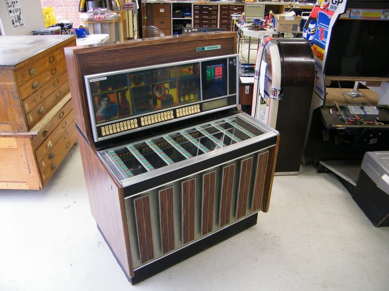 prestige_jukebox_01.jpg