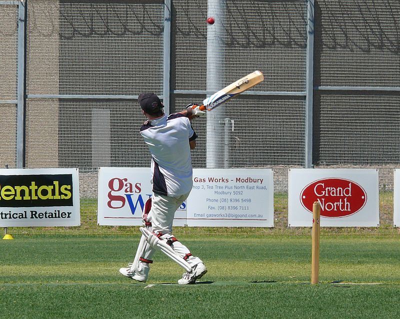 Matty Stancl hits a zack vs ASCA U23s 130211.jpg