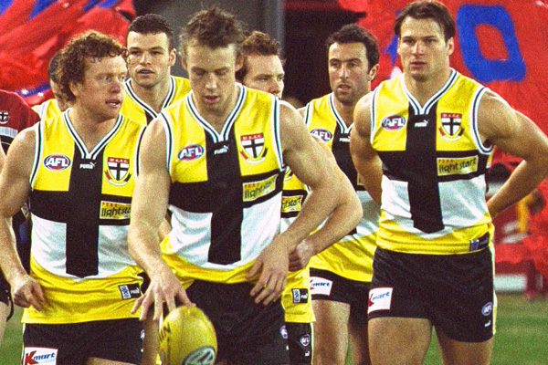 sport-gallery-no-style-stkilda-yellow-600x400.jpg