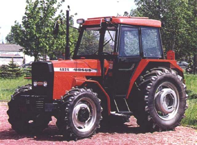 Ursus_4824_MFWD_w_cab-2002.jpg