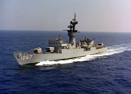 USS_Francis_Hammond_(FF-1067).jpg